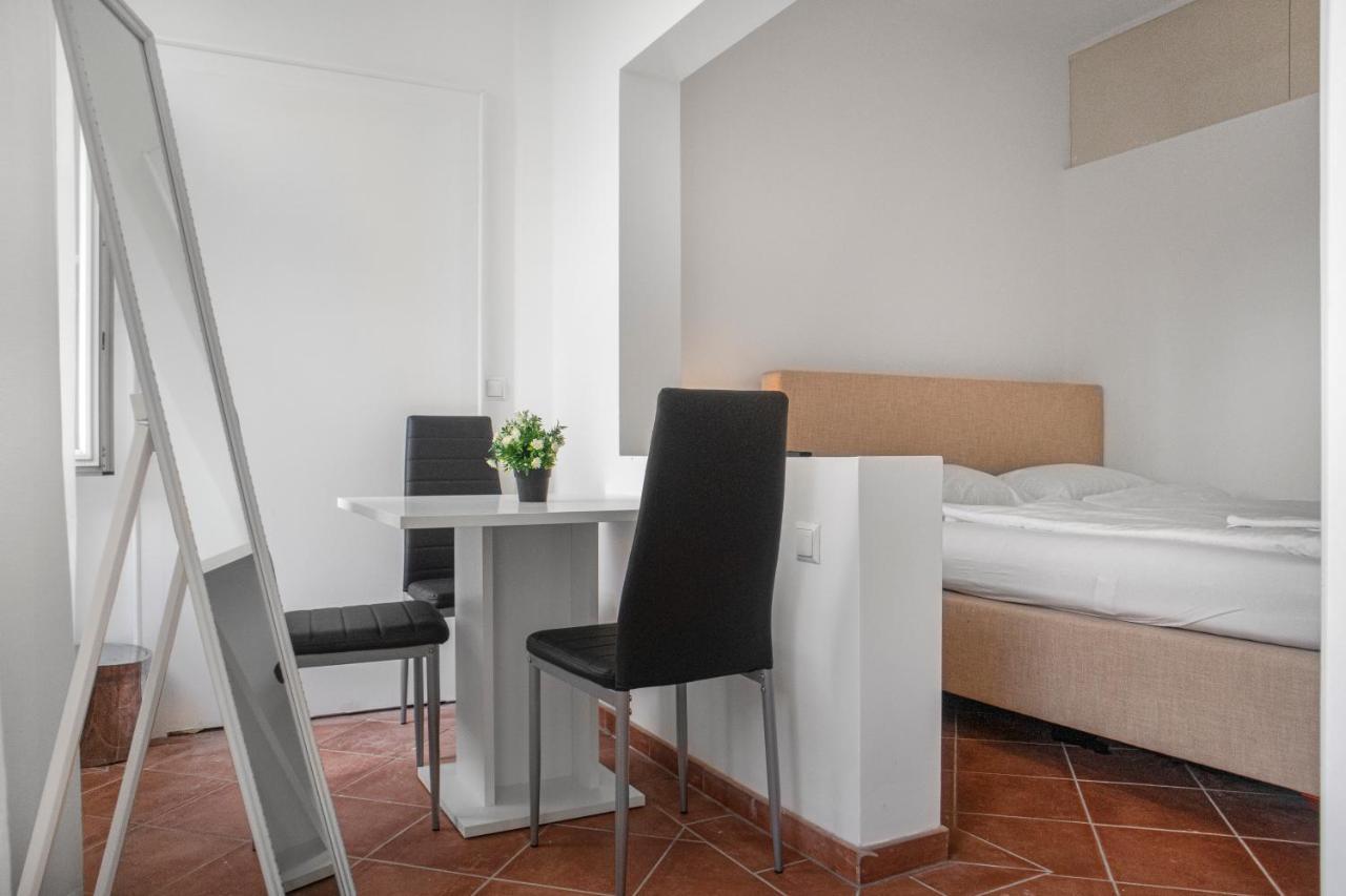 Superb 7Br Shared Apartment- Near Hauptbahnhof Wien Ngoại thất bức ảnh