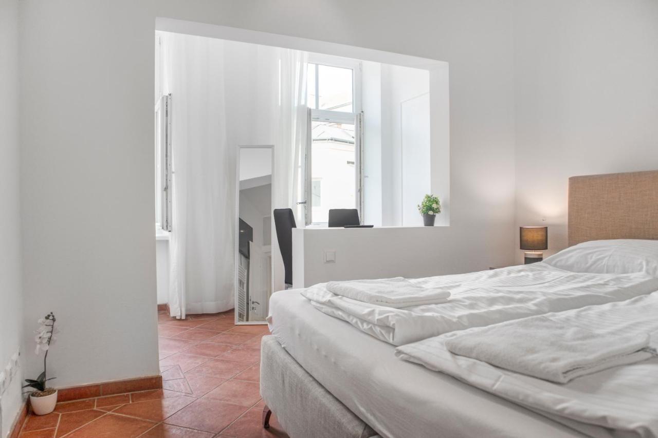 Superb 7Br Shared Apartment- Near Hauptbahnhof Wien Ngoại thất bức ảnh