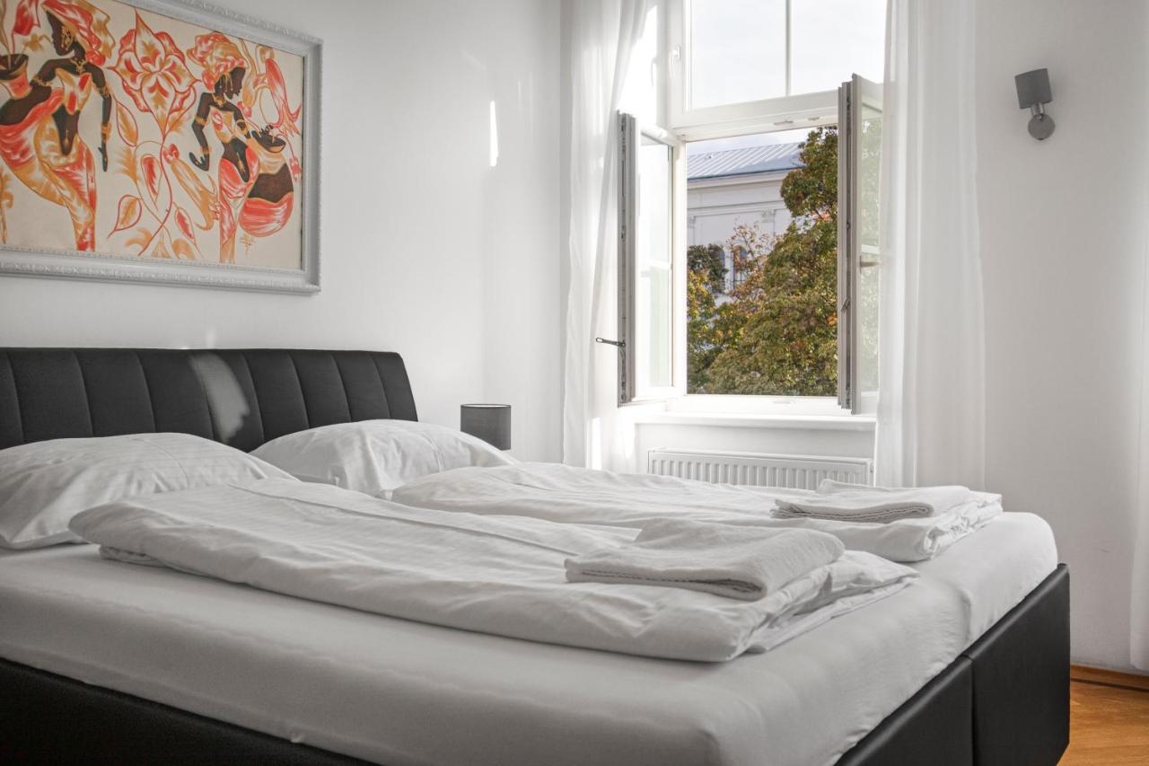 Superb 7Br Shared Apartment- Near Hauptbahnhof Wien Ngoại thất bức ảnh