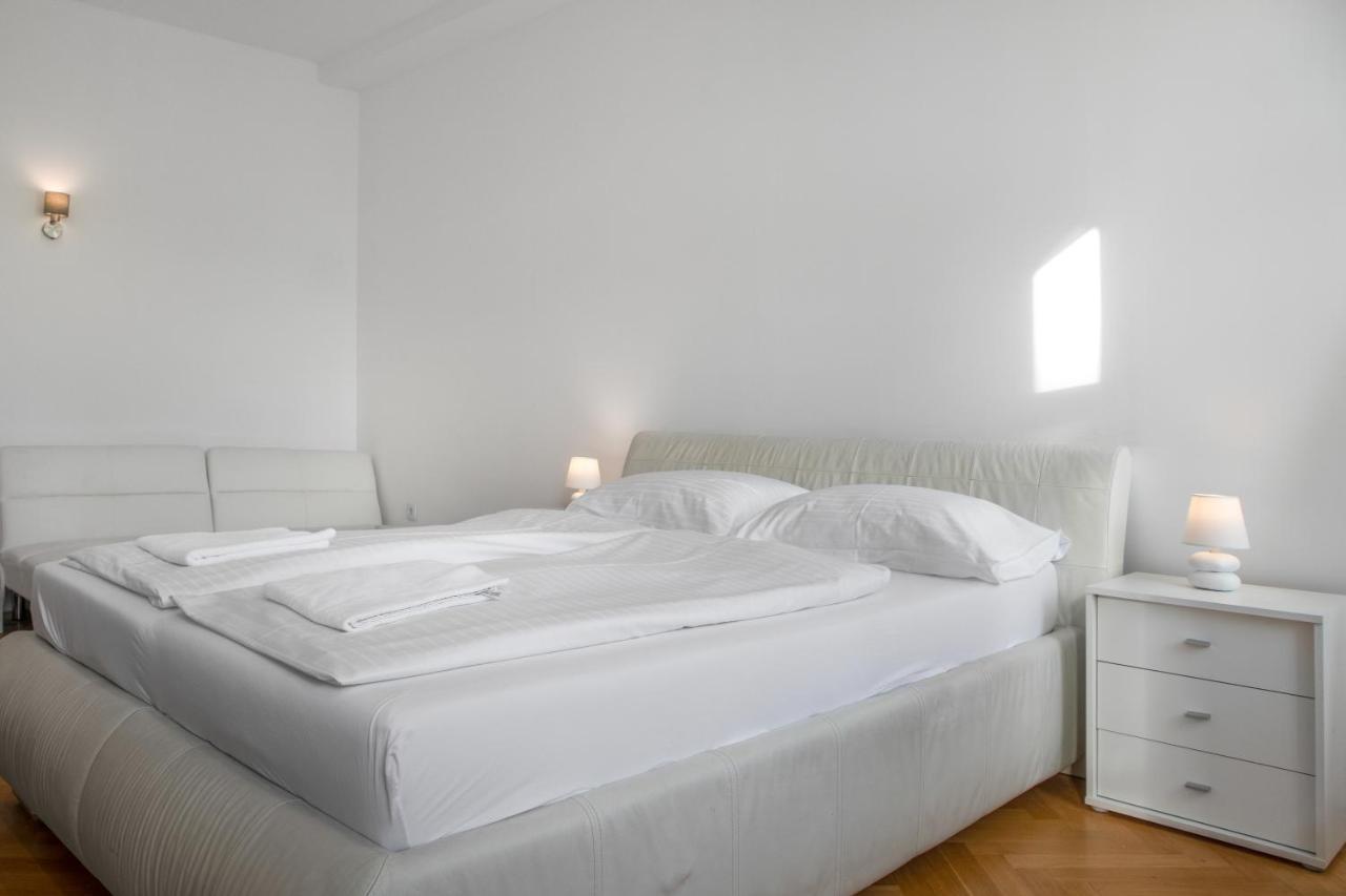 Superb 7Br Shared Apartment- Near Hauptbahnhof Wien Ngoại thất bức ảnh
